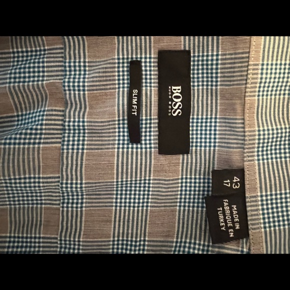 Hugo Boss button up size 17 - Picture 4 of 4